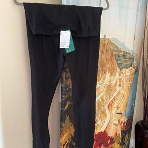 Maternity leggings- black cotton *NWT*